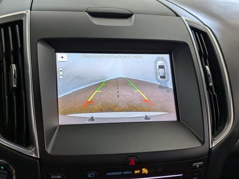 Certified 2019 Ford Edge Titanium w/ Equipment Group 301A image 35