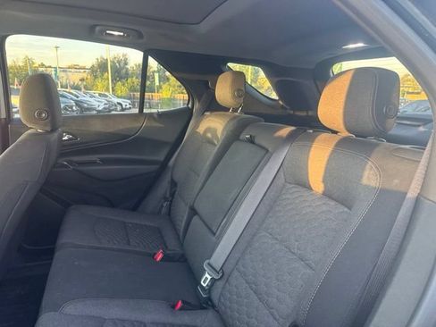 Used 2018 Chevrolet Equinox LT w/ Sun & Infotainment Package FWD image 13