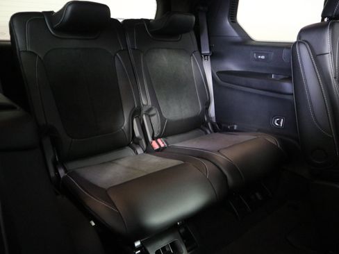 New 2025 Jeep Grand Cherokee L Altitude image 23