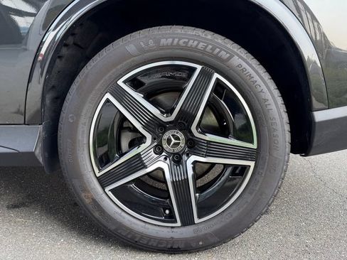 Used 2026 Mercedes-Benz GLC 300 4MATIC image 11