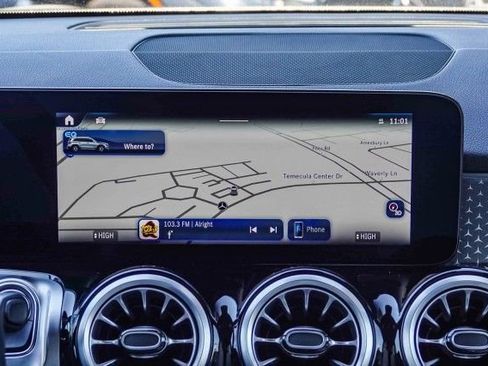 Used 2024 Mercedes-Benz EQB 300 300 image 14