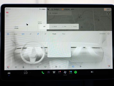 Used 2022 Tesla Model Y Long Range AWD/4WD image 32
