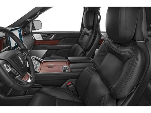 Certified 2023 Lincoln Navigator Reserve AWD/4WD image 9