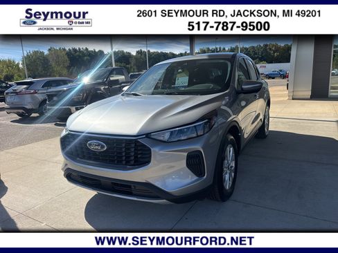 Certified 2023 Ford Escape Active w/ Tech Pack #2 image 1