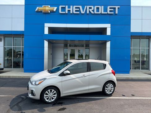 Used 2017 Chevrolet Spark LT FWD image 1