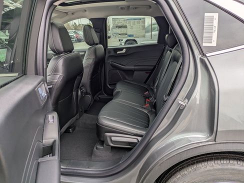 New 2026 Ford Escape SE w/ PHEV Premium Package FWD image 28