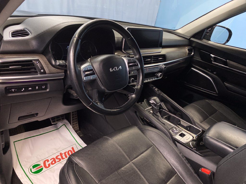 Used 2022 Kia Telluride SX w/ Nightfall Edition Package AWD/4WD image 10