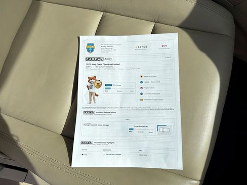 Used 2021 Jeep Grand Cherokee Limited image 41