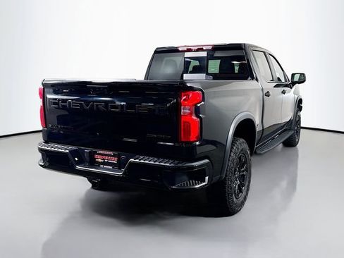 Used 2023 Chevrolet Silverado 1500 ZR2 w/ Technology Package image 6