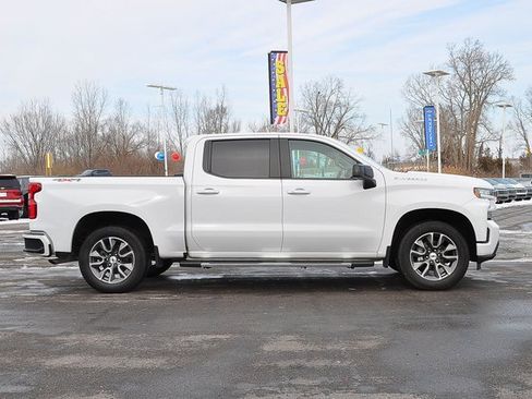 Used 2021 Chevrolet Silverado 1500 RST w/ Convenience Package II image 2