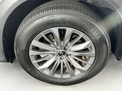 Used 2024 MAZDA CX-90 3.3 Turbo w/ Preferred Plus image 11