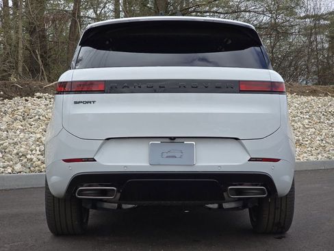 New 2026 Land Rover Range Rover Sport Dynamic SE AWD/4WD image 22