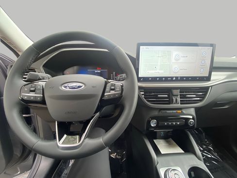 Certified 2023 Ford Escape Active w/ Tech Pack #1 AWD/4WD image 6