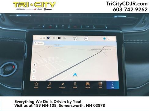 New 2025 Jeep Grand Cherokee Limited image 16