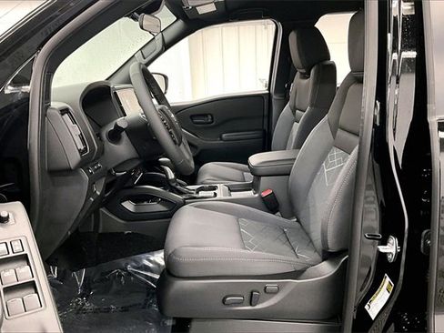 New 2026 Nissan Frontier SV w/ SV Convenience Package image 9