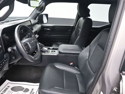 Used 2024 Toyota Land Cruiser Base image 14