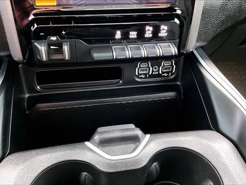 Used 2023 RAM 1500 Big Horn image 19