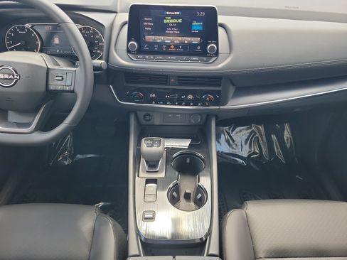 New 2026 Nissan Rogue SV image 16
