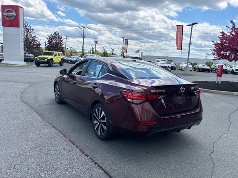 Certified 2022 Nissan Sentra SV w/ SV Premium Package FWD image 5