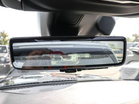 New 2025 Jeep Grand Cherokee Limited w/ Black Appearance Package image 29