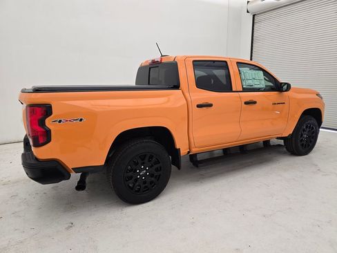 New 2025 Chevrolet Colorado W/T w/ WT Custom Package image 35