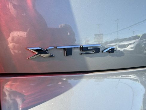 Used 2014 Cadillac XTS Luxury image 24