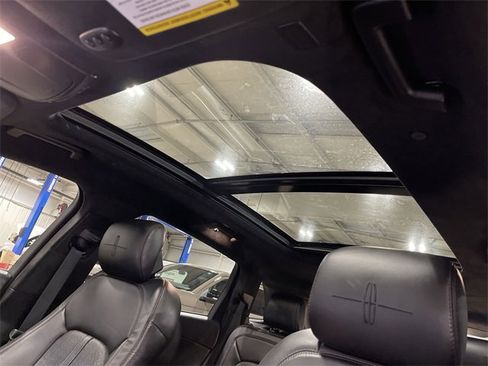 Used 2020 Lincoln Nautilus Black Label image 20
