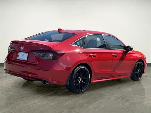 Used 2025 Honda Civic Sport image 10