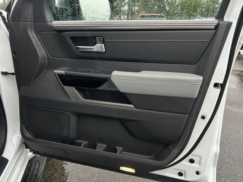 Used 2025 Toyota Sequoia Limited image 26