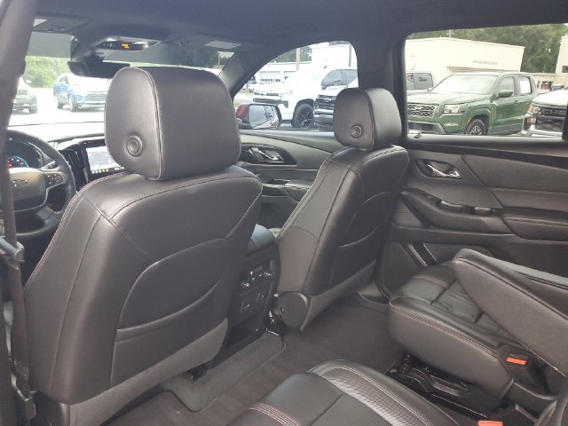 Used 2023 Chevrolet Traverse RS FWD image 15