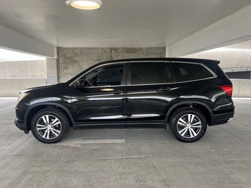 Used 2017 Honda Pilot EX-L image 12