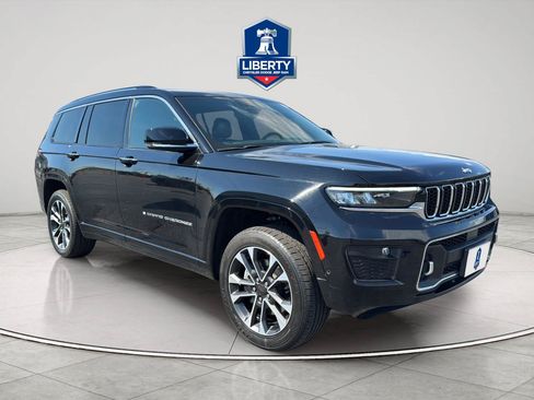 Used 2023 Jeep Grand Cherokee L Overland AWD/4WD image 15