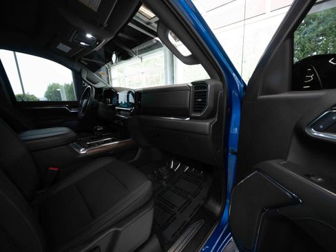 Used 2023 Chevrolet Silverado 1500 LT Trail Boss w/ Protection Package AWD/4WD image 24