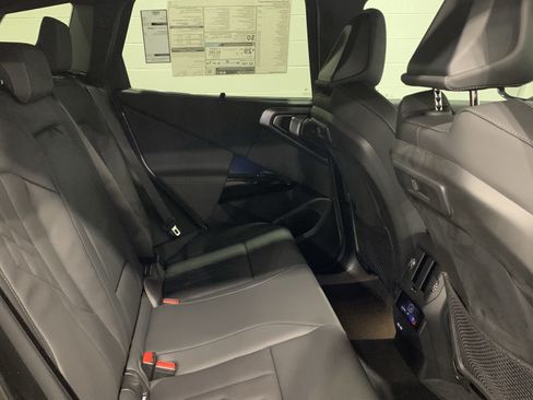 Certified 2026 BMW X3 xDrive30i w/ M Sport Package AWD/4WD image 27