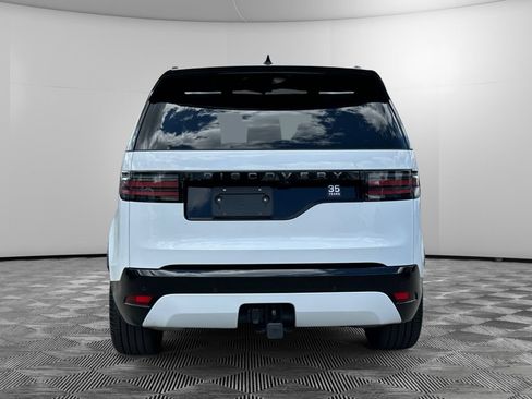 Used 2024 Land Rover Discovery Dynamic SE AWD/4WD image 4