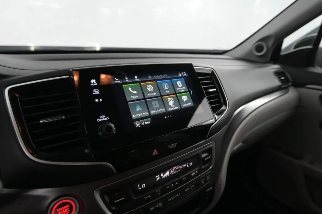 Used 2020 Honda Pilot EX image 25