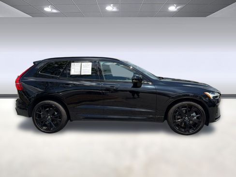 Used 2024 Volvo XC60 T8 Ultimate w/ Protection Package Premier AWD/4WD image 8