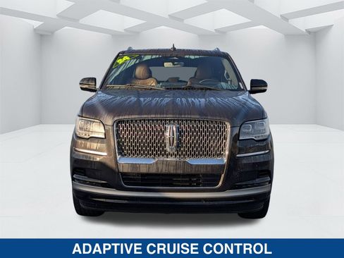 Used 2024 Lincoln Navigator L Reserve image 8