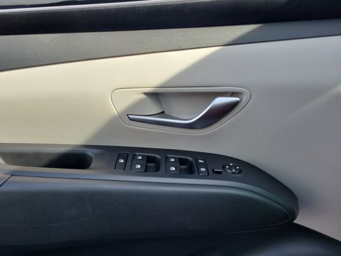 Used 2023 Hyundai Tucson SEL image 17