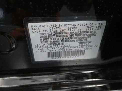 Used 2025 Nissan Versa S w/ S Plus Package image 28