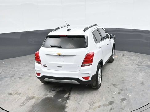 Used 2019 Chevrolet Trax LT w/ LT Convenience Package FWD image 37