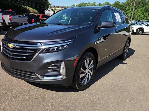 Used 2022 Chevrolet Equinox Premier image 12
