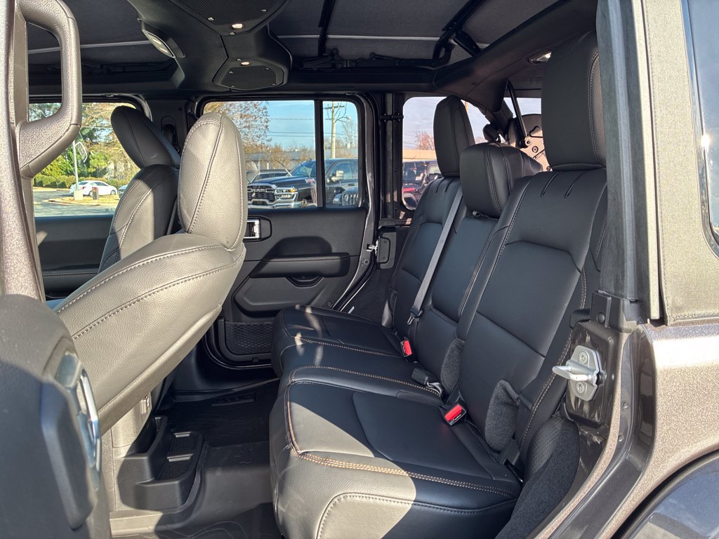 New 2026 Jeep Wrangler Unlimited Sahara AWD/4WD image 26