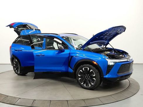 New 2025 Chevrolet Blazer EV RS image 9