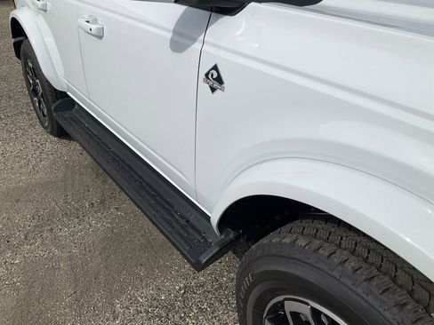 New 2025 Ford Bronco Outer Banks image 11