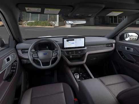 New 2026 Ford Explorer Platinum RWD image 9