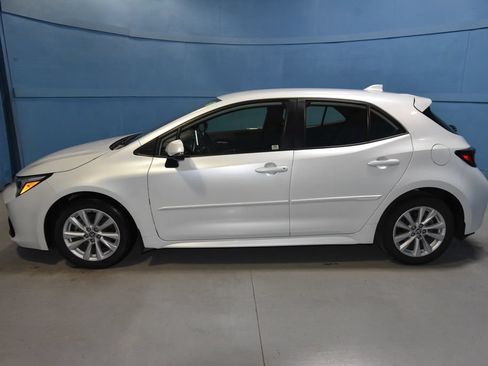 Used 2023 Toyota Corolla SE w/ SE Premium Package FWD image 25