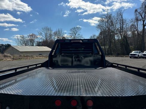 New 2026 GMC Sierra 3500 SLE w/ SLE Convenience Package image 19