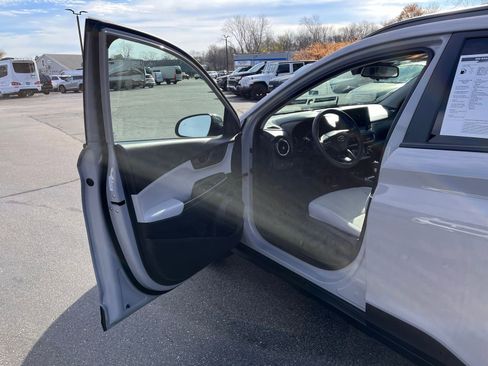 Certified 2023 Hyundai Kona SEL w/ Cargo Package image 17