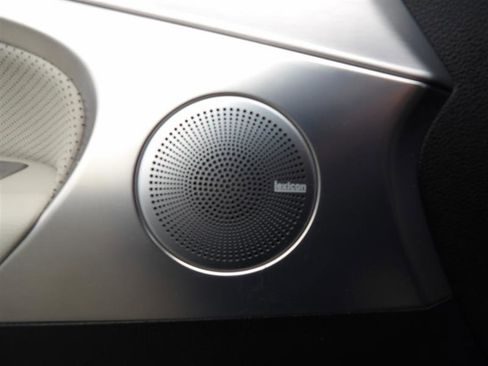 Used 2019 Genesis G70 3.3T Advanced w/ Elite Package image 21